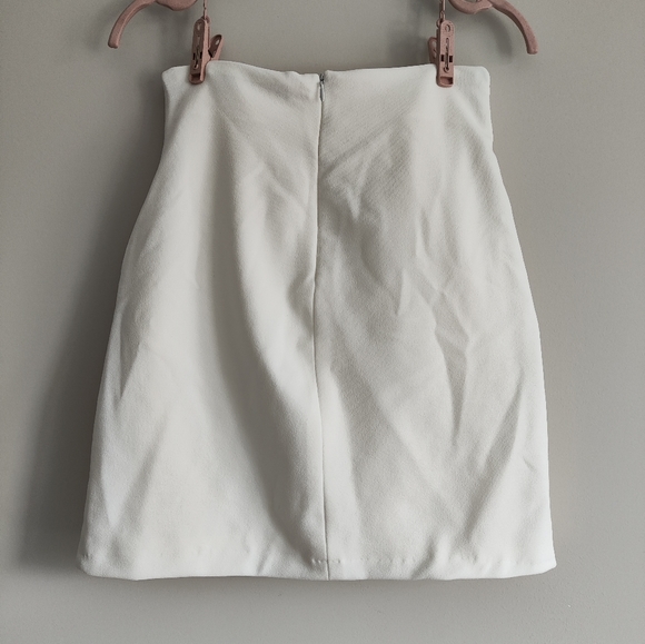 Zara ruched short skirt - Picture 3 of 6